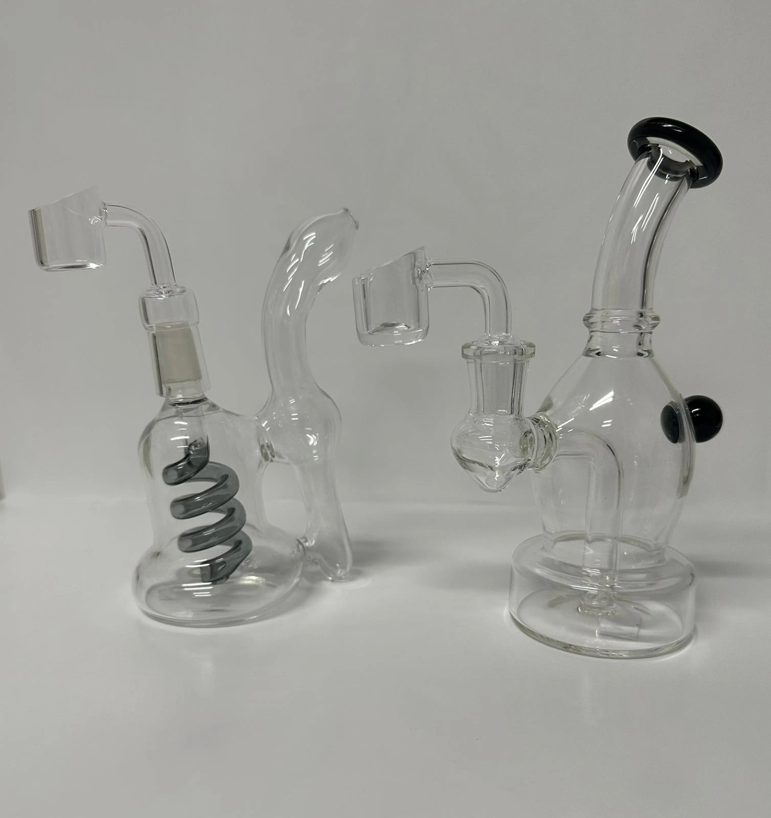 Tobacco Cartel - Small Glass Dab Rig w/Banger Main Image