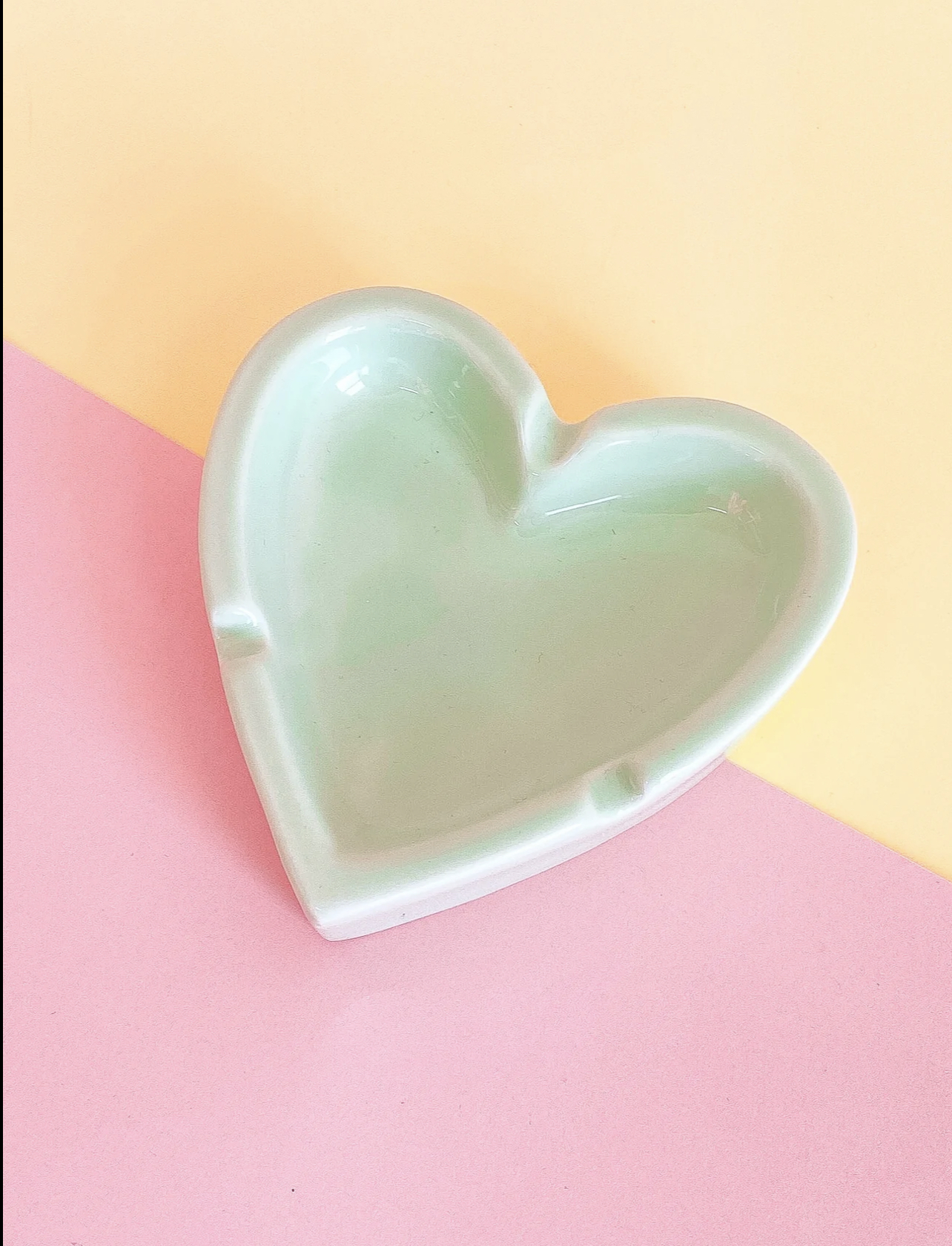Mint Candy Heart Ash Tray - DC Cannabis Delivered In A Da…