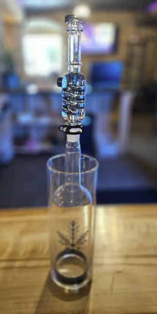 Freeze Pipe - Freeze Pipe | Gravity Bong | Glass | 1ct Main Image