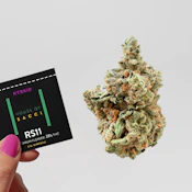 RS 11 - 0.7g Flower