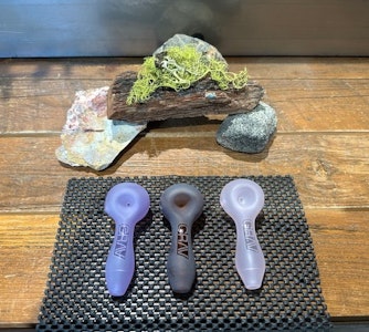 High Sierra (House) - Grav 4in frosted pipe