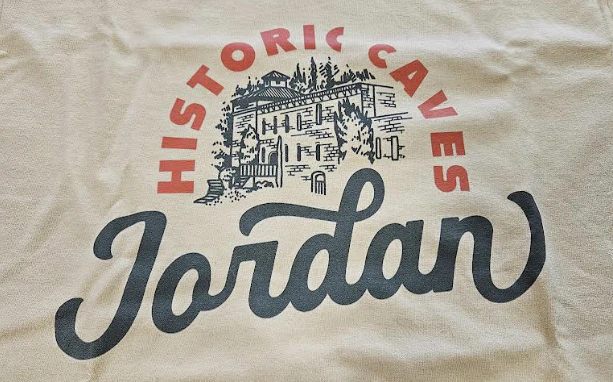 STRAINS OF THE EARTH - Jordan Historic Caves T-Shirt | M Main Image
