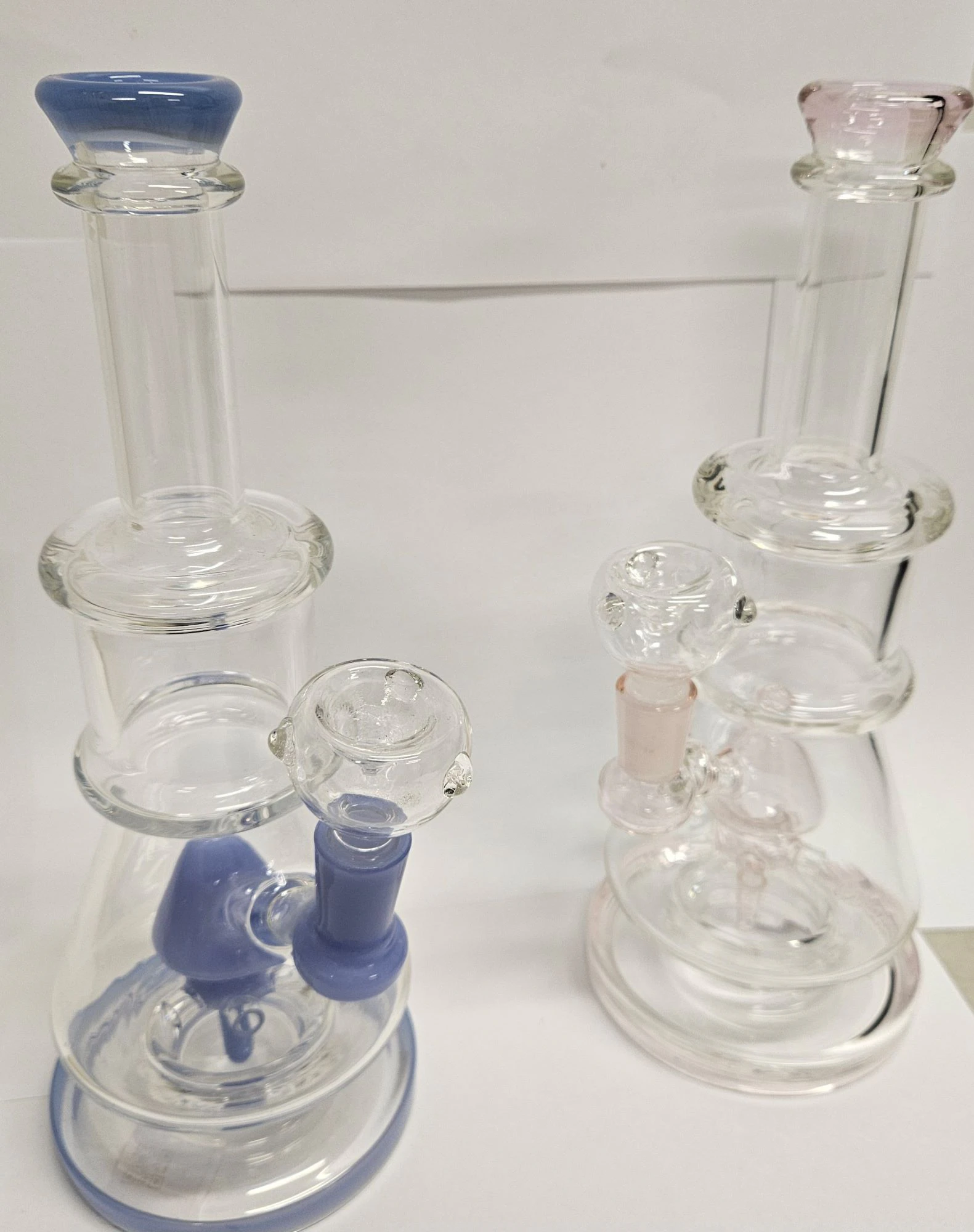Tobacco Cartel - Medium Bong w/ Bowl Piece  Main Image