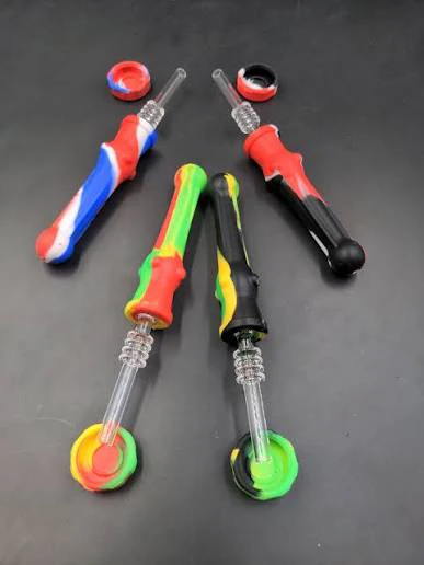 WYN Dist. - Silicone Nector Collector with Glass Tip Main Image