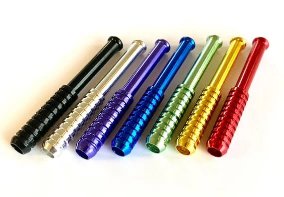 Diamond Leaf - Cigarette Tabacco Pipe | One Hitter Main Image