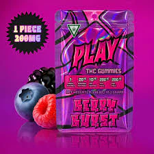 Play Michigan - Play | 200MG Single Gummy | Berry Burst Main Image