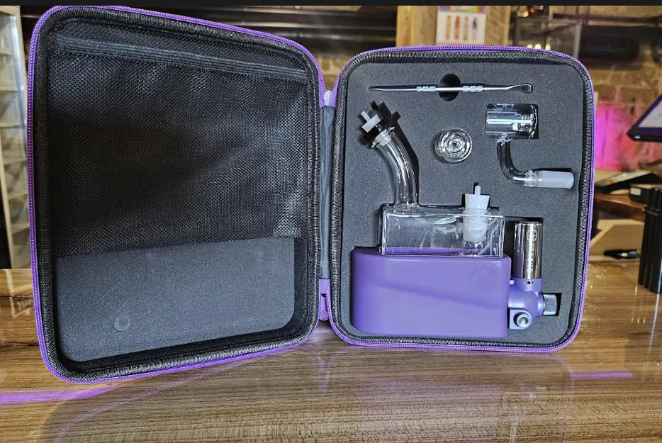 Stache - Stache | Rig in One | Purple Main Image