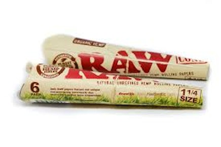 RAW ORGANIC HEMP 1 1/4 CONES - 6 PK