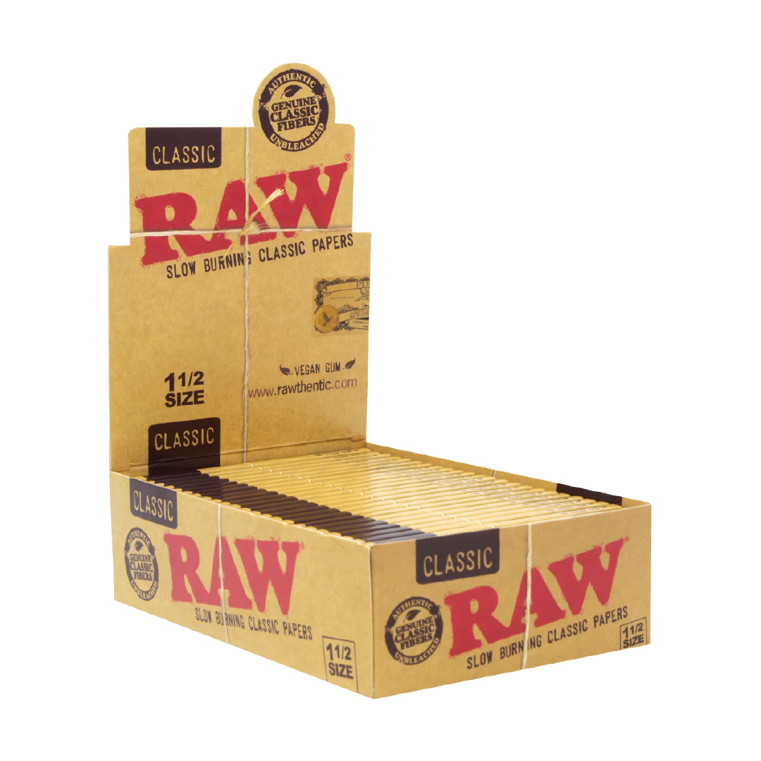 RAW - RAW Classic Rolling Papers 1 1/2 Main Image