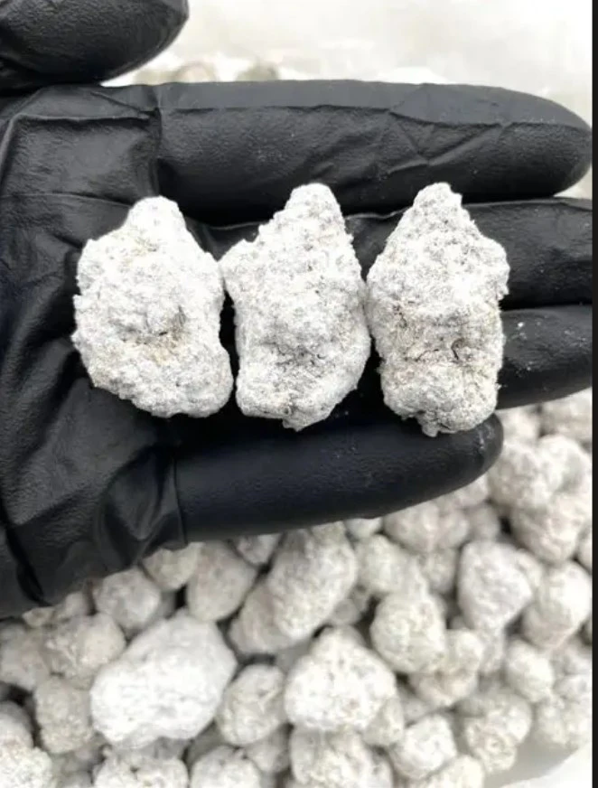 Pure X LLC - Zooties-Snowcaps-Gusherz-61.43%-Deli Style Main Image