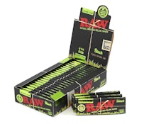 RAW Classic Black Rolling Papers 1 1/4