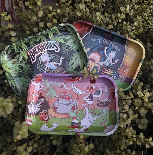 LA WHOLESALE KINGS - MEDIUM ROLLING TRAY Main Image